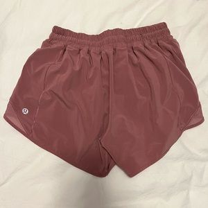Lululemon red bronzer hotty hot shorts 2.5 inches